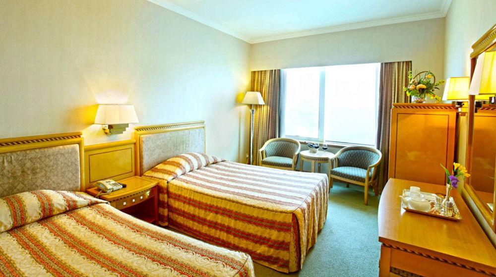 Hotel Golden Crown China Taipa  Esterno foto