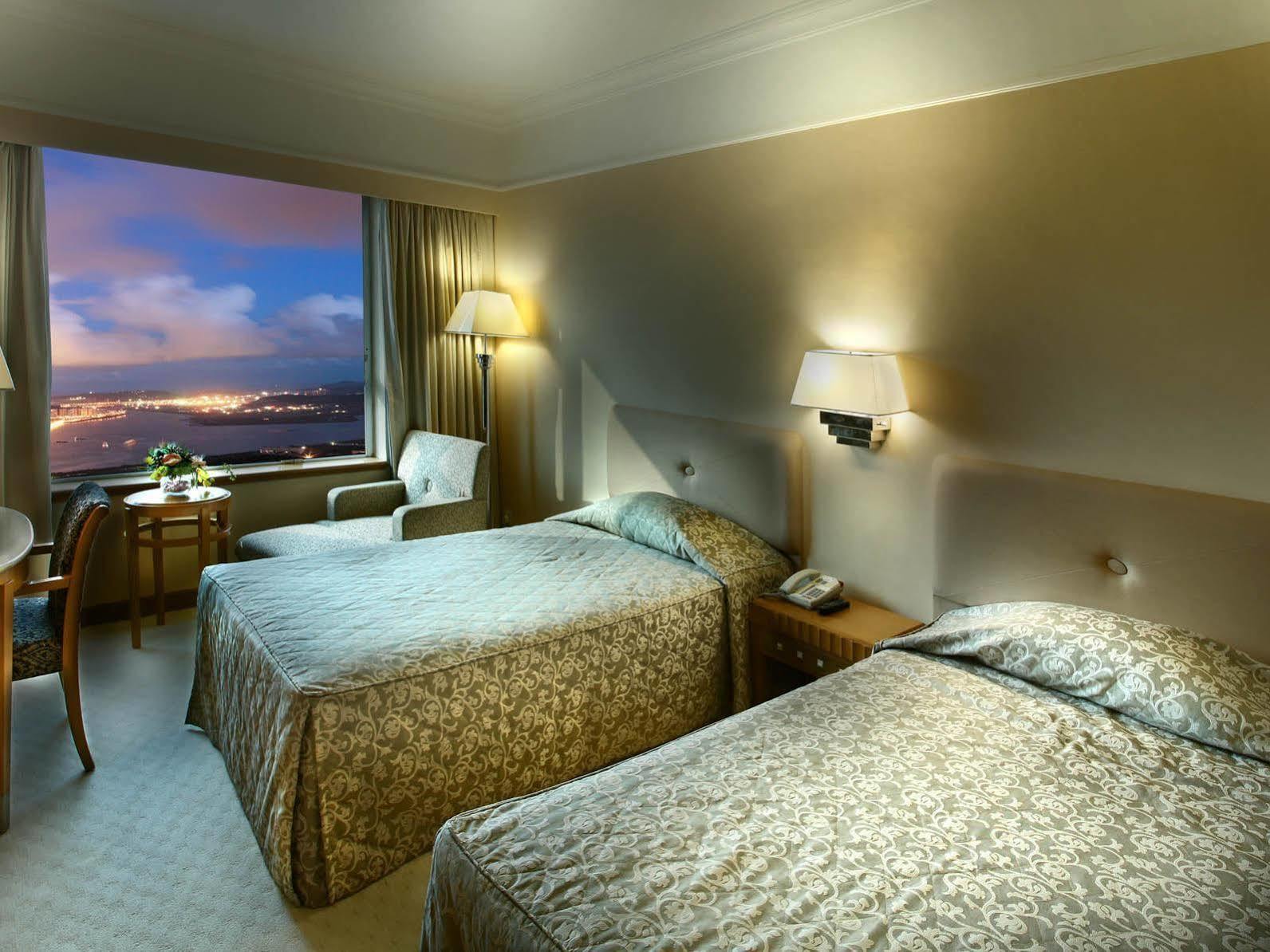 Hotel Golden Crown China Taipa  Esterno foto